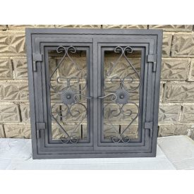 Kovácsoltvas kandalló ajtó - kétszárnyas - 745x745 mm