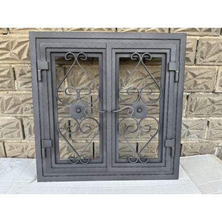 Kovácsoltvas kandalló ajtó - kétszárnyas - 745x745 mm